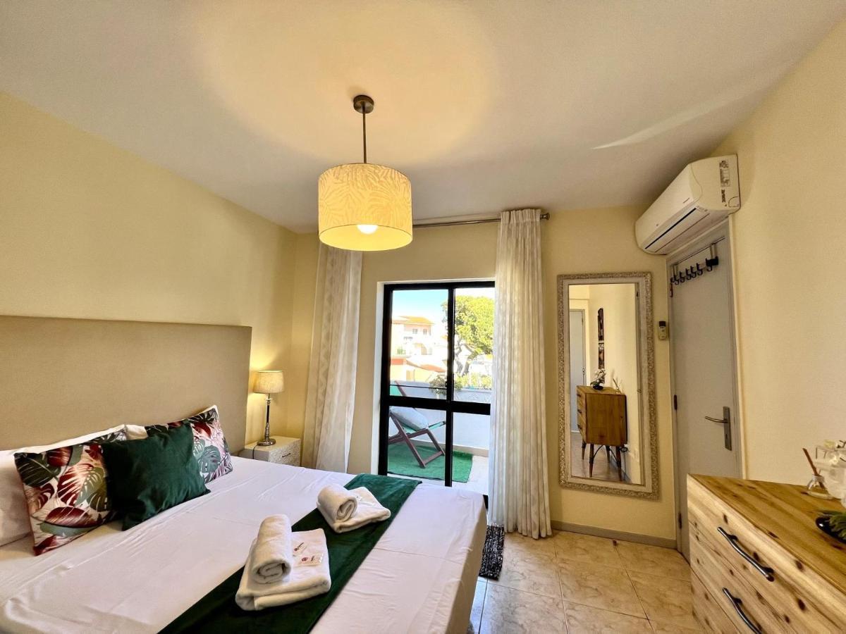 Appartamento Faro Airport Flat 6 By Homing Esterno foto